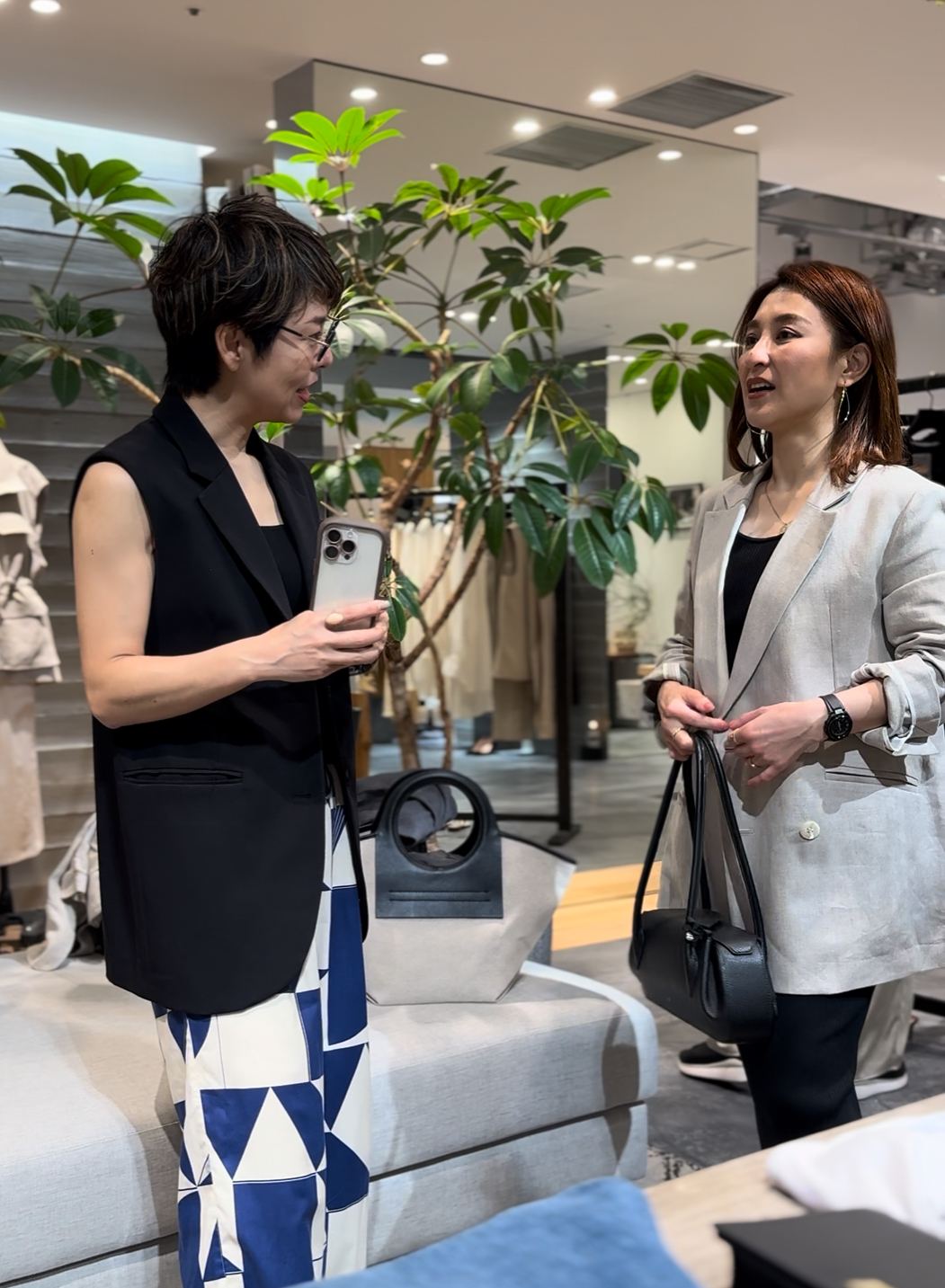 ショッピング同行の際のお客様とのコミュニケーション 横田朋子写真